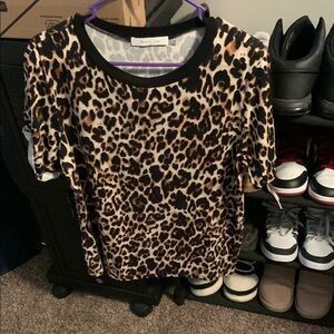 Womens Mustard Seed Leopard Print Short Sleeve Top Size Large